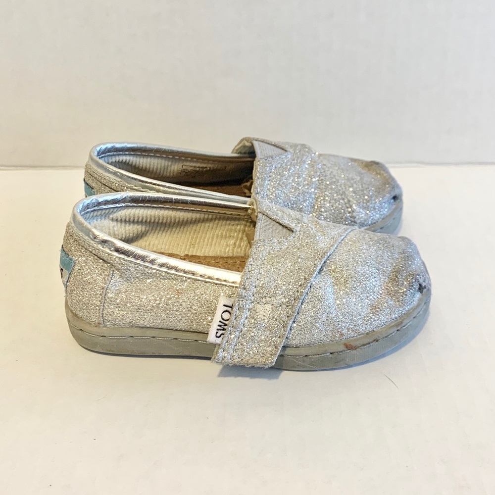 3/$10 TOMS toddler shoes